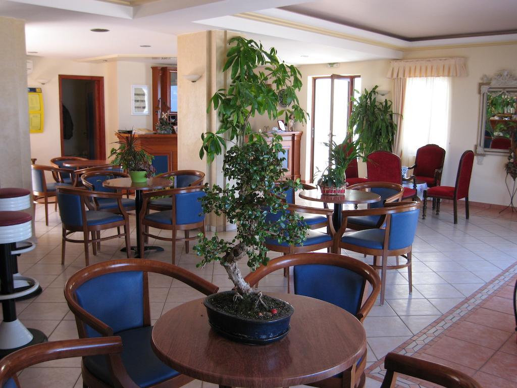 Blue Sea Hotel Apartments Rétino Exterior foto